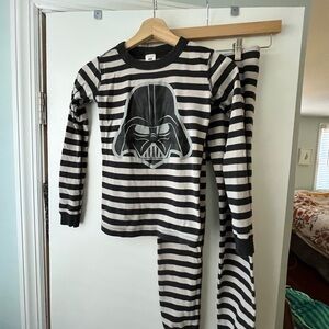 Hanna Andersson Star Wars Kids Pajamas - Black and White Striped